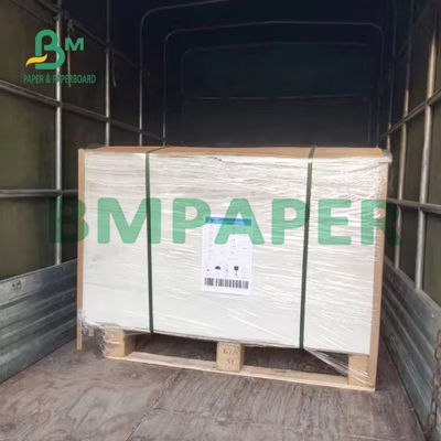0.7 - 1.4 mm de papel branco absorvente para protecção de mesas