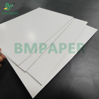 1 mm 1,5 mm papel triplex revestido de branco para caixas de roupas 24 x 36 polegadas