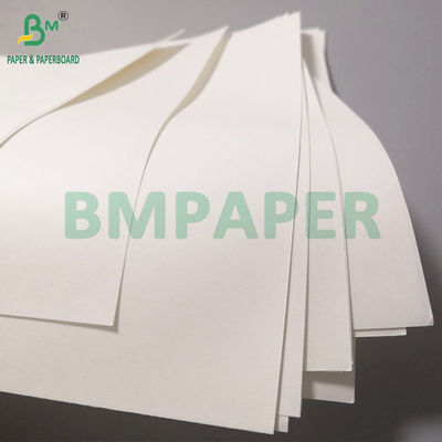 Papel Kraft branco de 70 gm para sacos de transporte Resistência excepcional 800 x 1000 mm