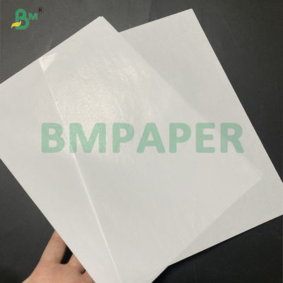 Papel de embalagem de presente branco de 60 g, folha de revestimento interior em branco, formato 31&quot; x 43&quot;