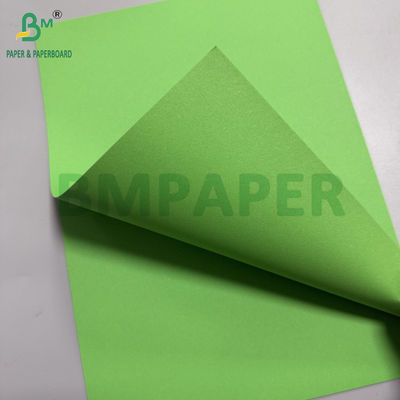 Papel sem madeira verde papagaio de 80 g, folhas de papel coloridas de 25,5&quot; x 38,5&quot;