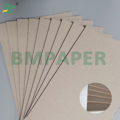 2 mm Chapas de papel de papel reciclado de papelão de papelão cinza não revestido 70 * 110cm