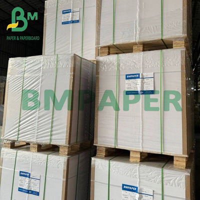 210 g + 15 g de papel revestido de copos de PE de lado duplo