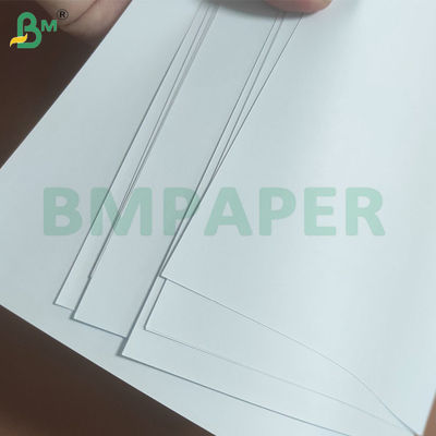 Folhas de papel sem revestimento de madeira de 80 gm de cor super branca para impressão offset