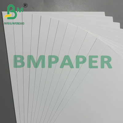 200 g de papel leve sem madeira cartão de impressão de títulos branco sem revestimento