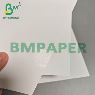 Papel de texto branco revestido de brilho para calendário