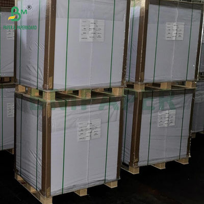 1 Lado de papel revestido com PE Papel Kraft Branco 40g + 10g Tamanho 36 X 25 polegadas