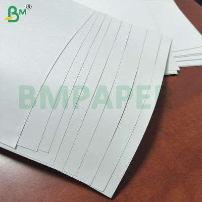 Brochura 70lb Papel de texto liso não revestido Papel de livro branco Impressão digital