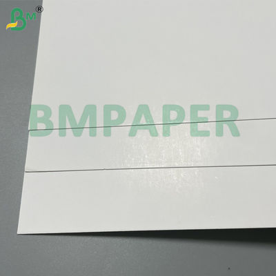 215 g 235 g Placa de alimentos revestida de um lado para embalagens de alimentos congelados