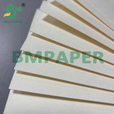 200 g de papel branco, de qualidade alimentar, revestido de PE