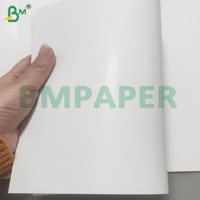 310GSM Folhas de papel de cartão de jogo revestidas de dois lados com núcleo negro