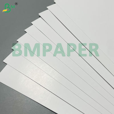 Papel de arte C2S liso revestido de duas faces branco para design de capa