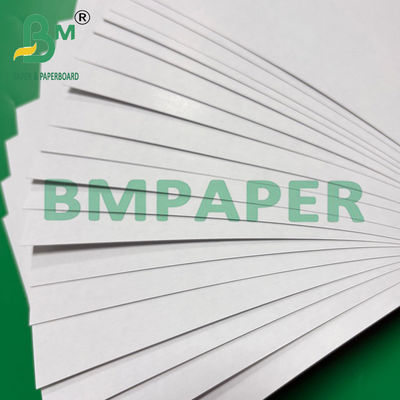 300 gm Folhas de papel de núcleo azul revestidas por dois lados de papelão de jogo