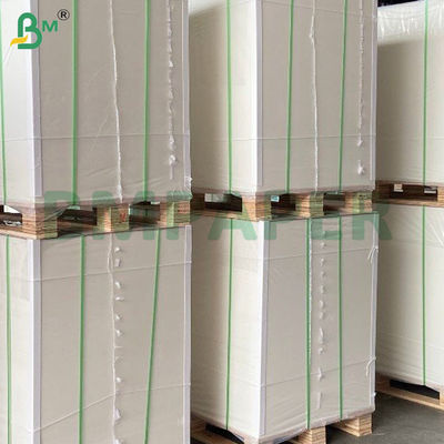 Folhas de papel C2S para impressão de cartazes
