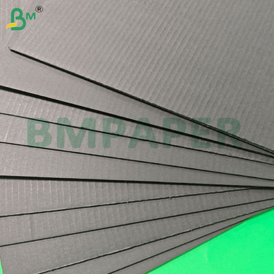 110+110+110gm Folhas de papel ondulado preto de parede única