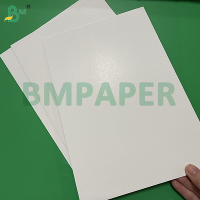 Cartão Branco para Exibição de Propaganda 2mm 1220 X 2440mm