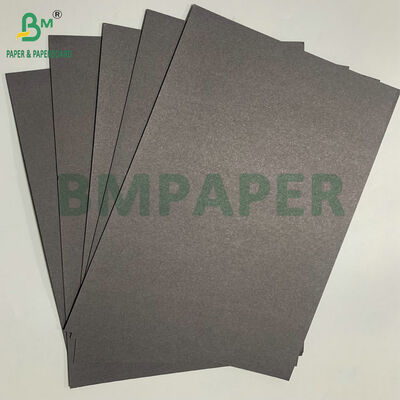 Finitura lisa e fosca Premium Pesos pesados 300gm Cartão preto para impressão a laser / jato de tinta Pôsteres e montagem de fotos