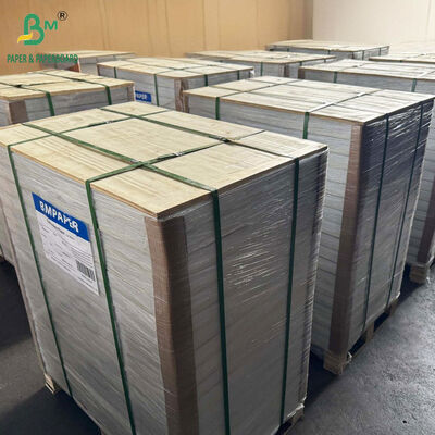 Boa brancura 110lb 300gm Cobertura não revestida Papel de alta espessura em folhas