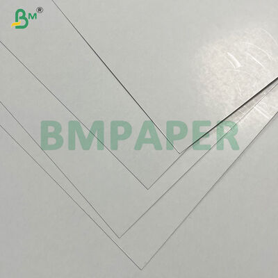 280g 290g 300g Resistente a arranhões Núcleo preto C2S Papel brilhante para fazer póquer