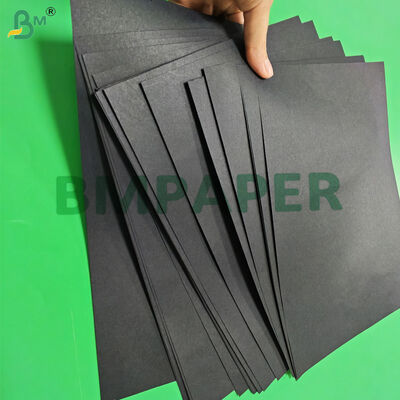 80gm 90gm Roll de papel Kraft preto para embrulho de flores 48 polegadas x 100 pés