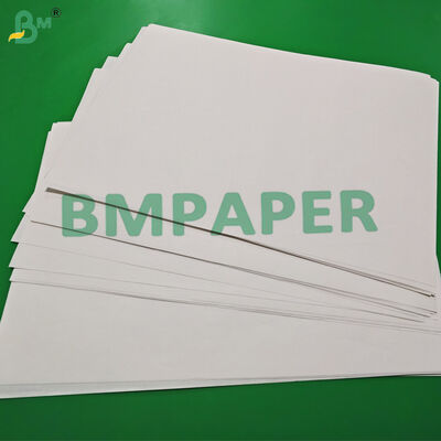 70g 80g Papel Kraft Branco Bleached Para Sacolas de Presente Alta Resistência 750mm 1020mm