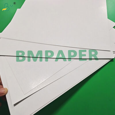 300GSM 310GSM Quadro de jogos de cartas Superfície lisa Núcleo preto 640 x 900mm