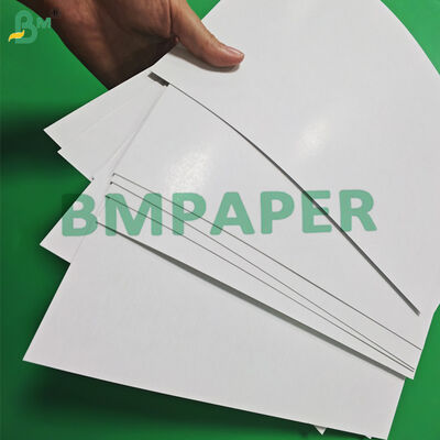 300GSM 310GSM Quadro de jogos de cartas Superfície lisa Núcleo preto 640 x 900mm